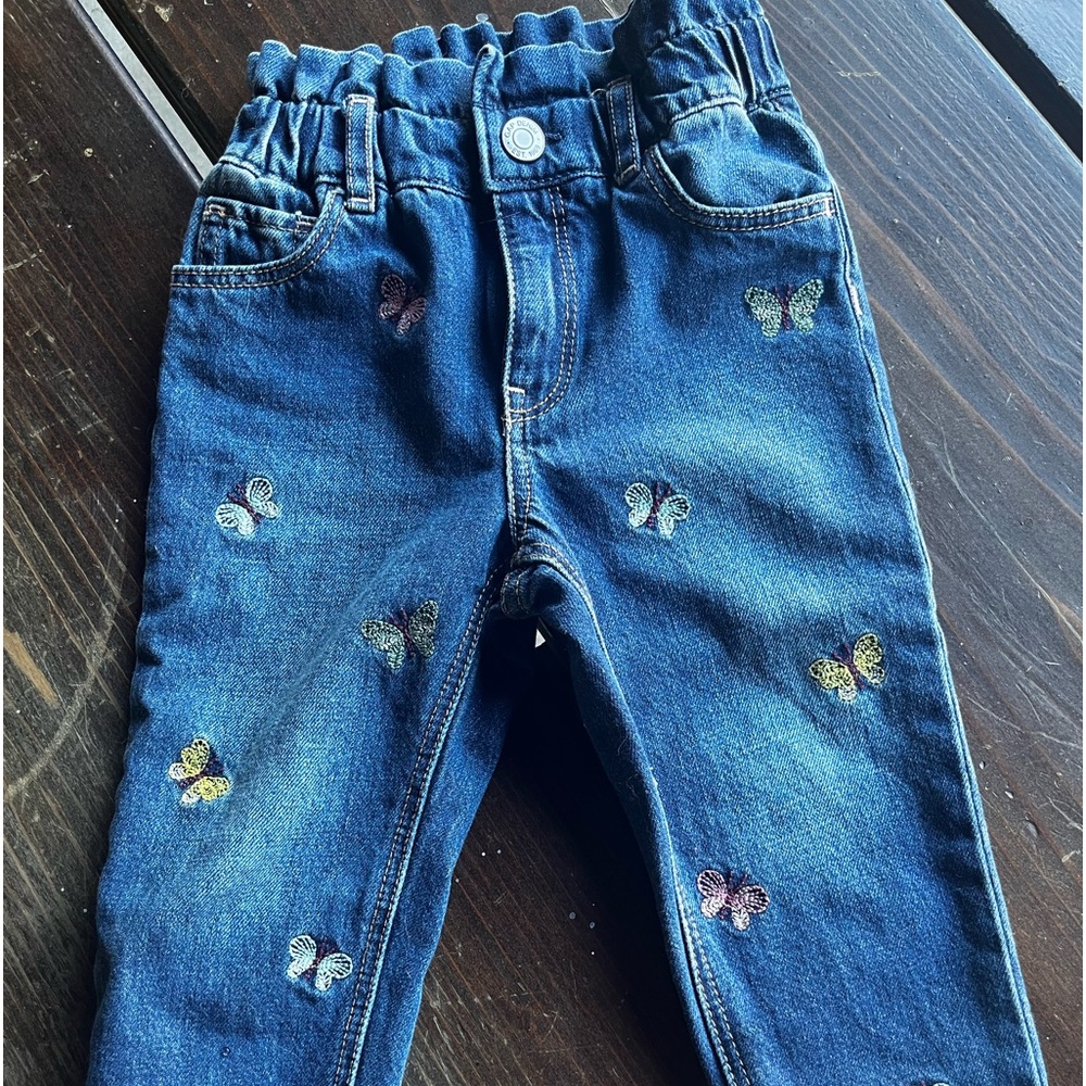 Embroidered Butterfly Denim Jeans, Little Girls Gap Size 3 Years , Adorable